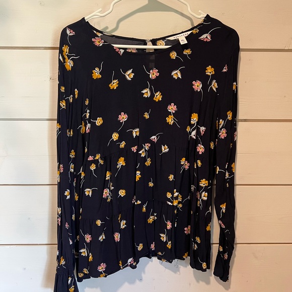 Blue Floral Blouse | XL - Picture 3 of 3